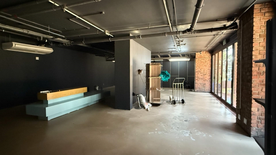 To Let commercial Property for Rent in Gardens Western Cape